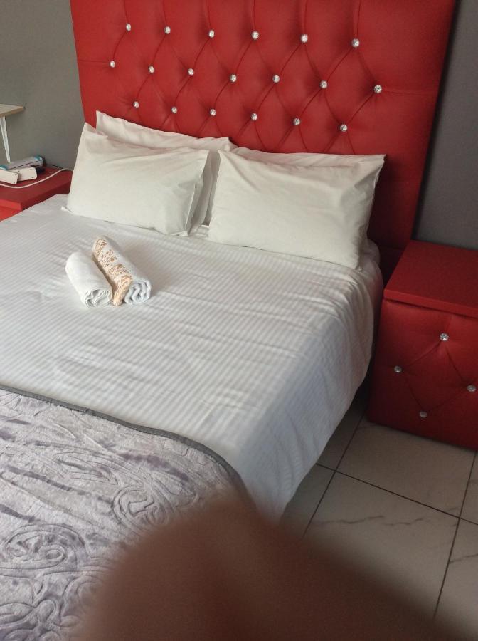 De Capital Guest House 이스트런던 외부 사진